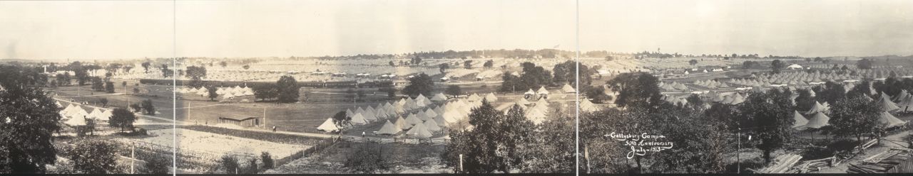 Elderly veterans bivouacked in rows of tents at the Gettysburg. Library of Congress